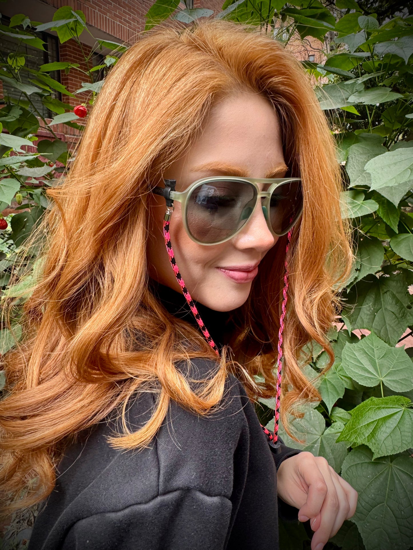 Cuelga Gafas Deportivos Buma E8